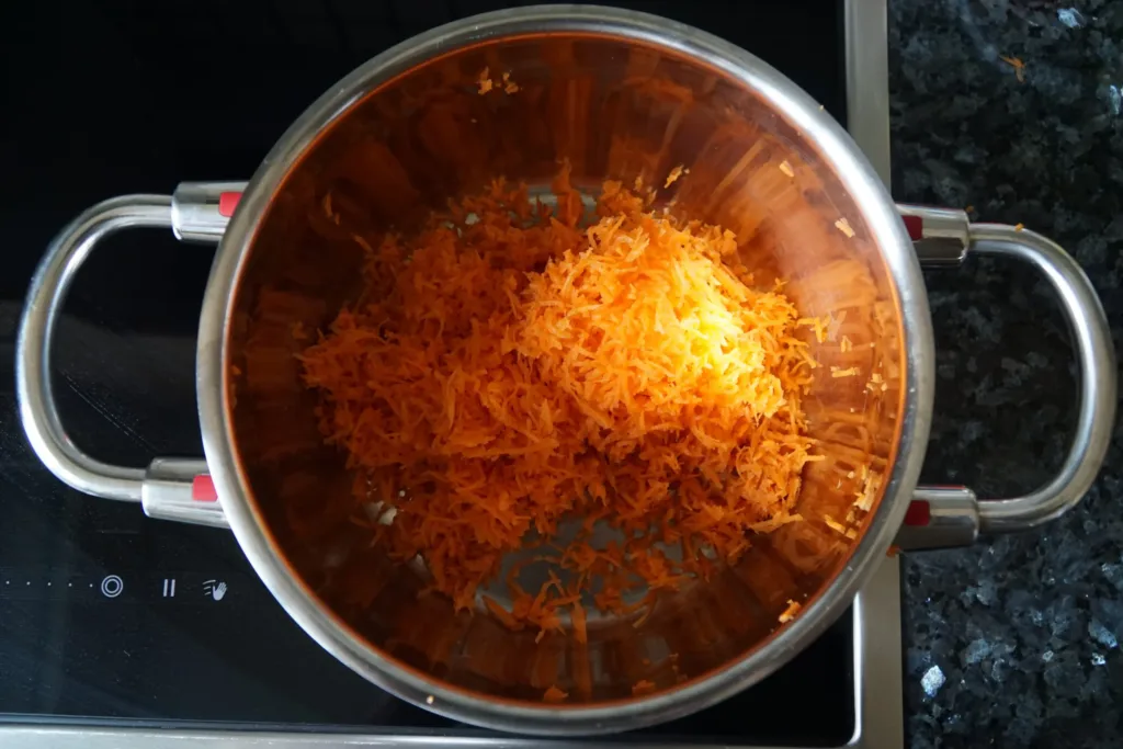 Karotten Porridge Karotten gerieben